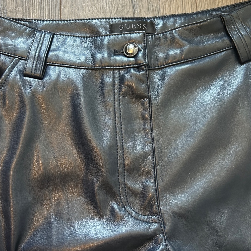 Guess faux leather Black Cargo Pants wide leg size XS - Picture 4 of 16